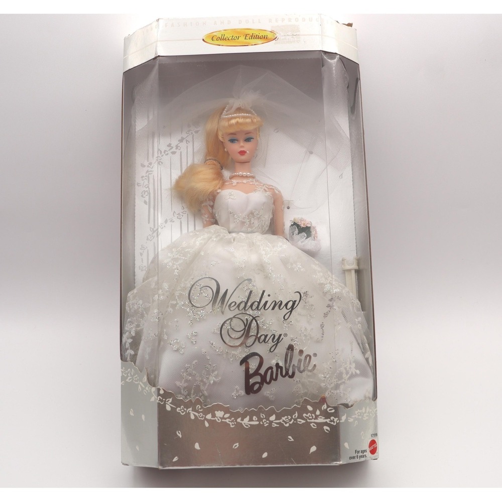 Vintage Mattel Wedding Day Barbie 1996 Model #17119